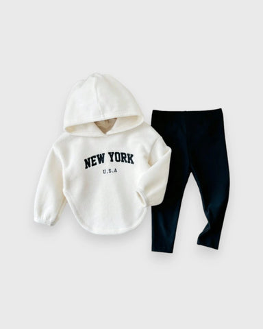 2 Pc Baby Girl New York Fleece Hoodie & Leggings Set