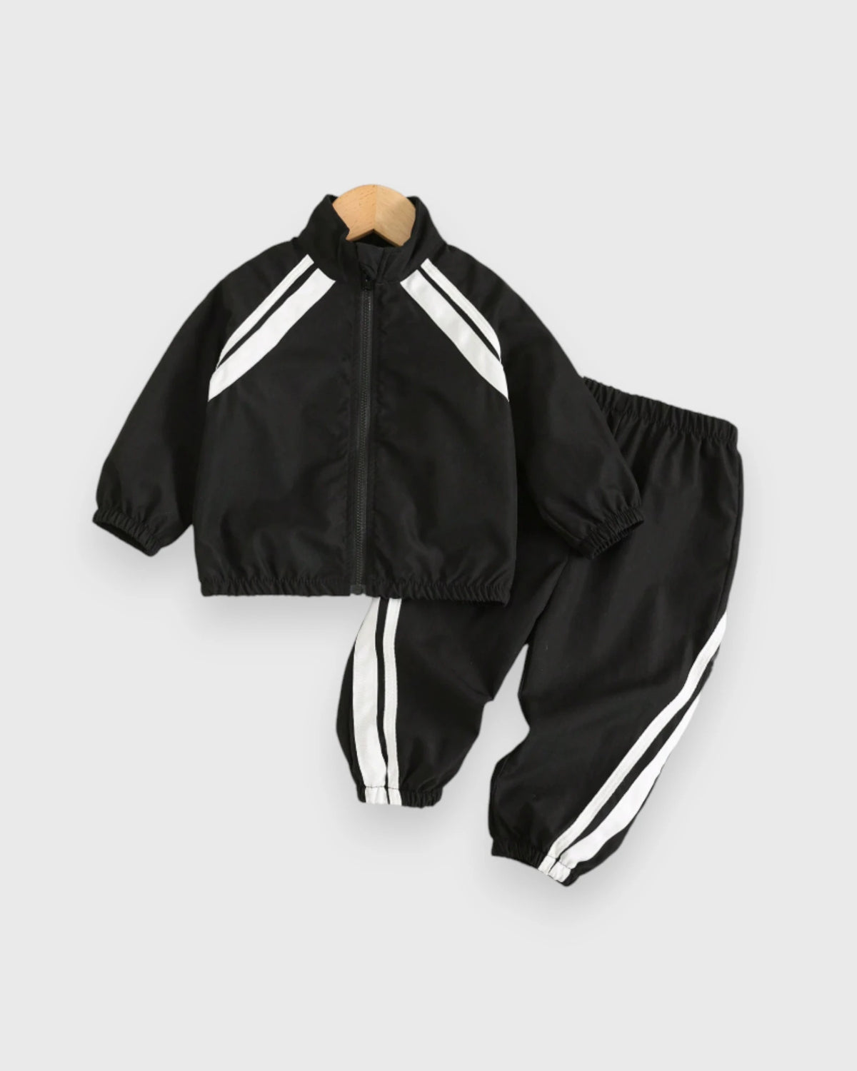 Title: 2 Pc Kids Contrast-Stripe Track Jacket & Pants Set