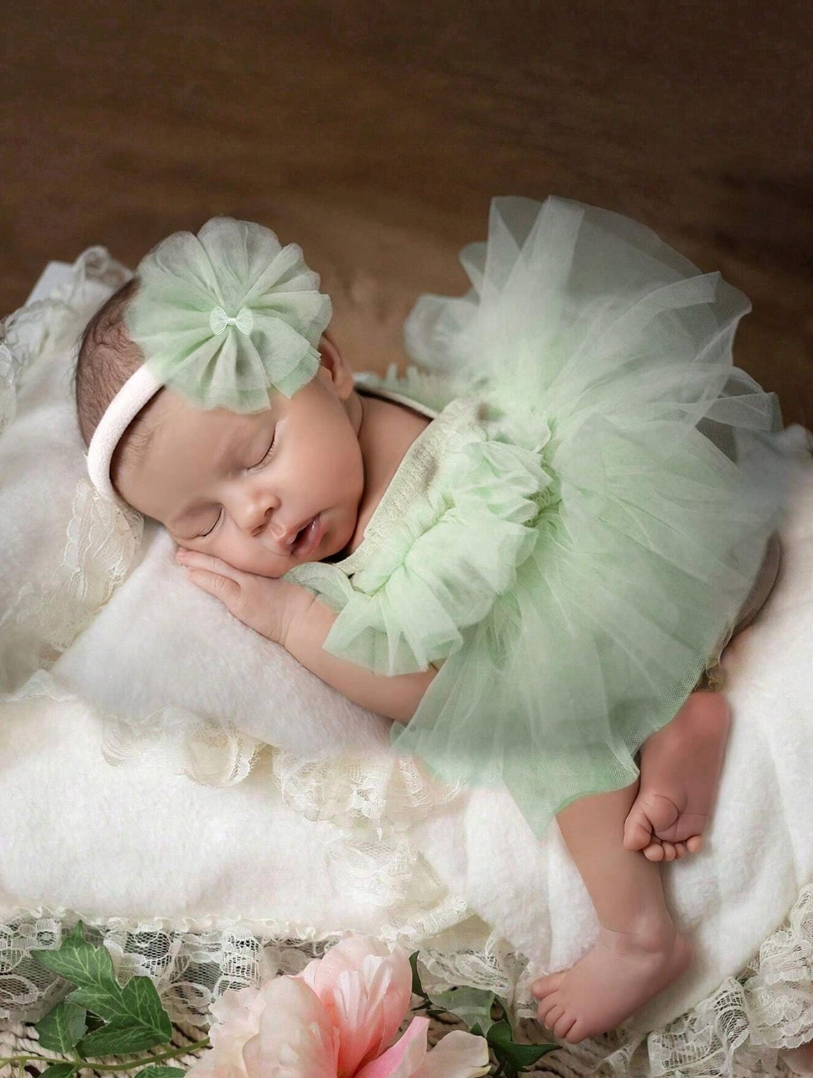 2 Piece Infant Baby Girl Dreamy Romantic Bodysuit Dress with Headband Green / Newborn 2 Piece Infant Baby Girl Dreamy Romantic Bodysuit Dress with Headband Green / Newborn